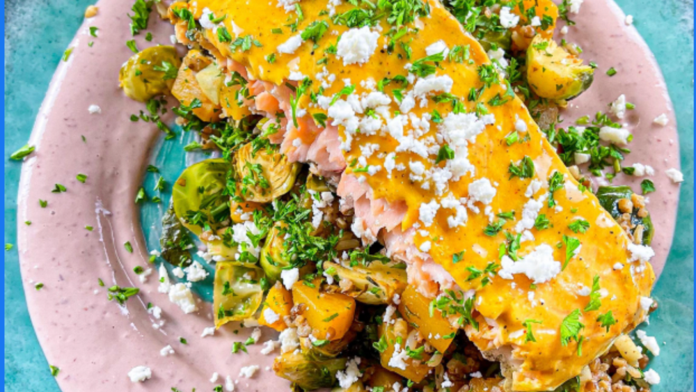 Saumon croustillant avec salade de fenouil